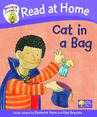 Read at Home: Floppy's Phonics: L1b: Cat in a Bag